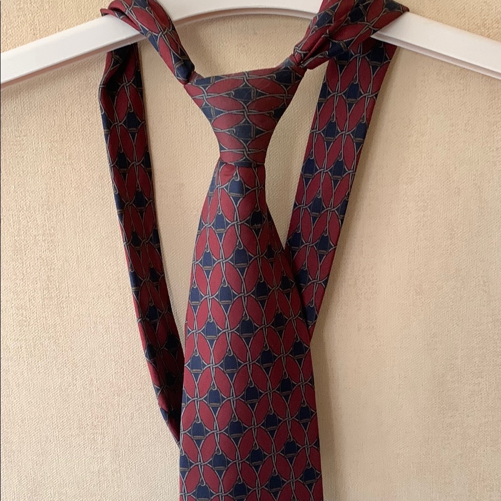 Red and Blue Patterned Tie